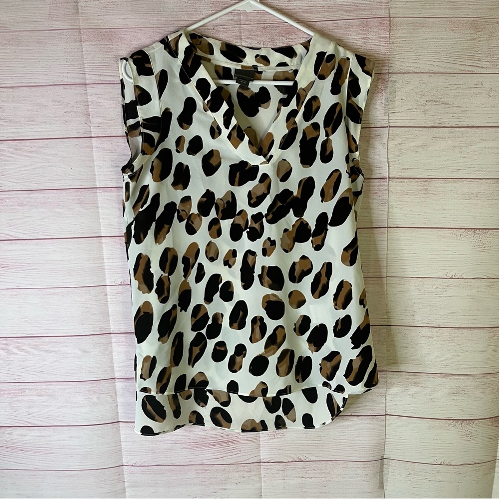 Covington Animal Print‎ Blouse Size Medium